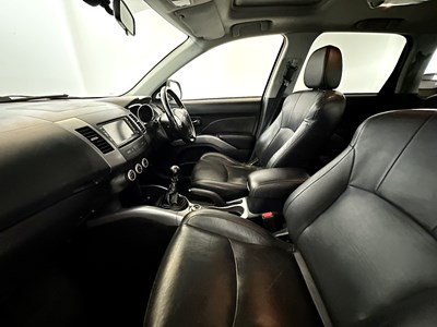 Lot 141 - 2008 Mitsubishi Outlander
