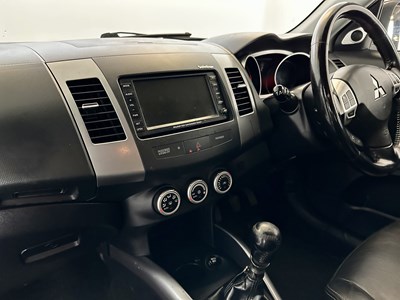Lot 141 - 2008 Mitsubishi Outlander