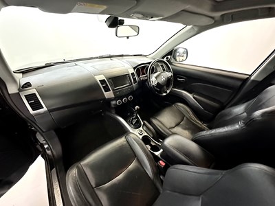 Lot 141 - 2008 Mitsubishi Outlander