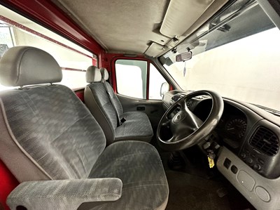 Lot 31 - 1998 Ford Transit Stepside