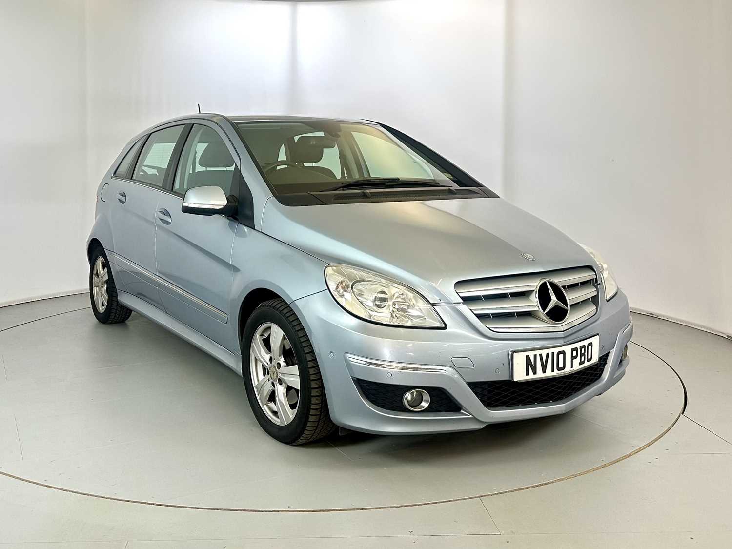 Lot 66 - 2010 Mercedes-Benz B180