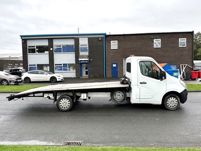 Lot 33 - 2011 Vauxhall Movano