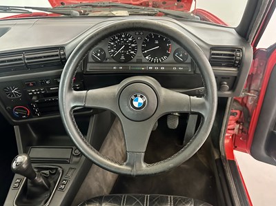 Lot 18 - 1994 BMW 318i Touring