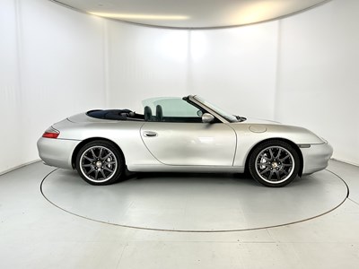 Lot 129 - 1999 Porsche 911 Carrera 4