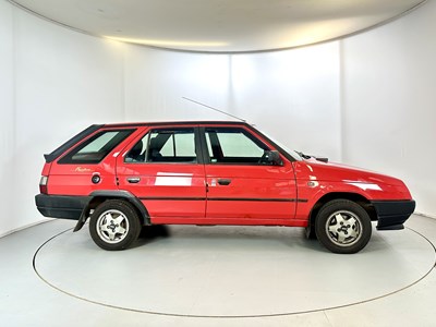 Lot 151 - 1995 Skoda Favorit Glxie Flairline