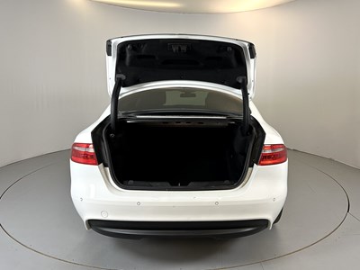 Lot 131 - 2015 Jaguar XE