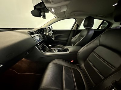 Lot 131 - 2015 Jaguar XE