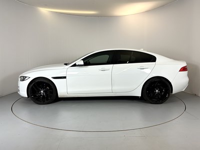 Lot 131 - 2015 Jaguar XE
