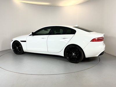Lot 131 - 2015 Jaguar XE