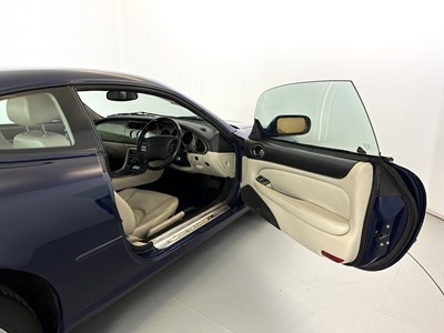 Lot 59 - 2001 Jaguar XKR