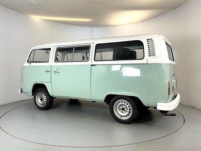 Lot 91 - 1976 Volkswagen T2