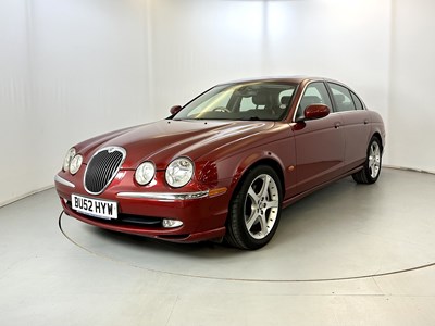Lot 95 - 2002 Jaguar S-Type V8