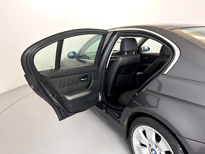 Lot 106 - 2006 BMW 325i