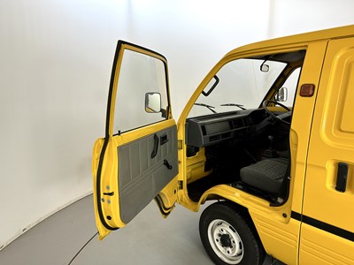 Lot 137 - 1990 Bedford Rascal