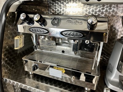 Lot 120 - 2011 Volkswagen Caddy Coffee Van