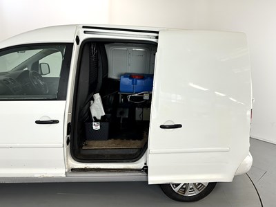 Lot 120 - 2011 Volkswagen Caddy Coffee Van
