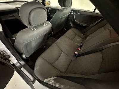 Lot 100 - 2005 Mercedes-Benz C220