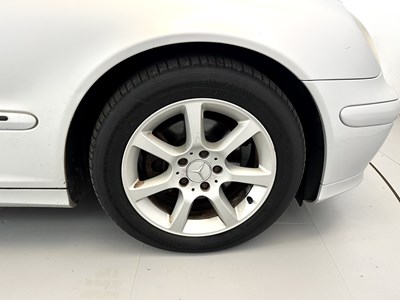 Lot 100 - 2005 Mercedes-Benz C220