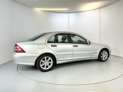 Lot 100 - 2005 Mercedes-Benz C220