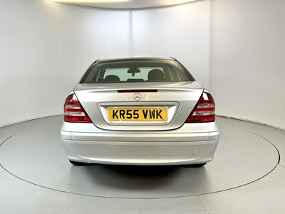 Lot 100 - 2005 Mercedes-Benz C220