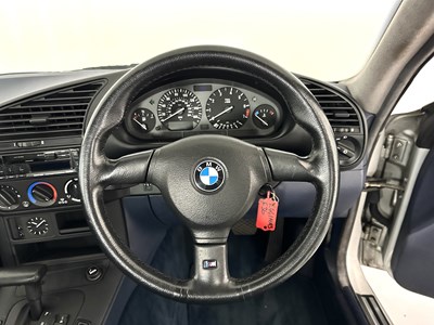 Lot 53 - 1992 BMW 320i