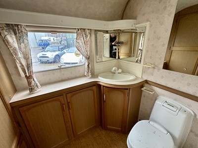 Lot 147 - Compass Montrose 160/2 Caravan
