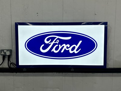 Lot 85 - Illuminated Garage Sign Ford - NO RESERVE