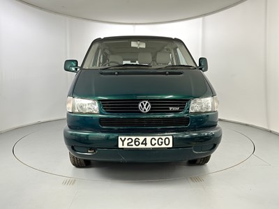 Lot 91 - 2001 Volkswagen Caravelle
