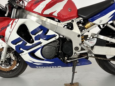 Lot 88 - 2000 Honda CBR 900