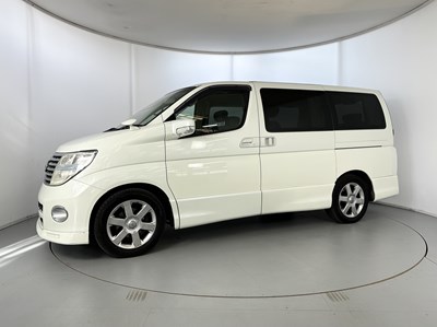 Lot 51 - 2007 Nissan Elgrand - Highway Star Edition 4WD