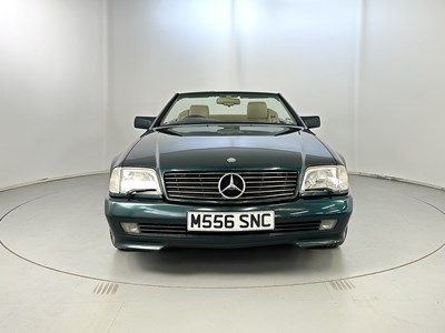Lot 68 - 1995 Mercedes-Benz SL320